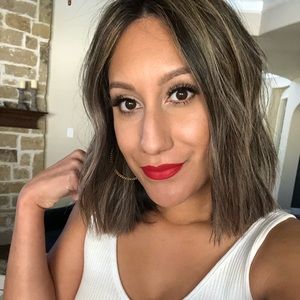 Meet your Posher, Sara